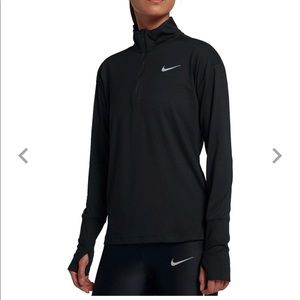Nike element half zip top